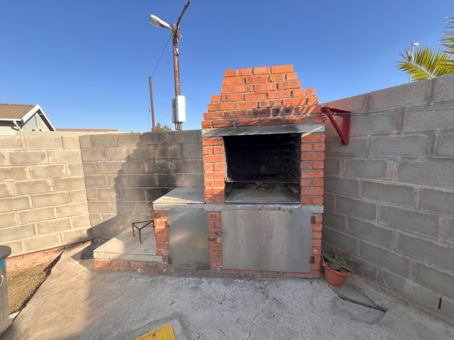 3 Bedroom Property for Sale in Raceway Free State